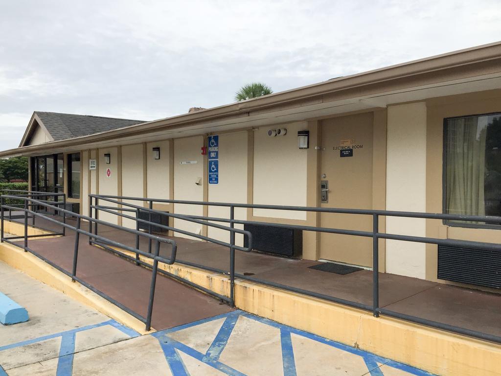 Motel 6-Fort Myers, Fl North Fort Myers Exterior photo