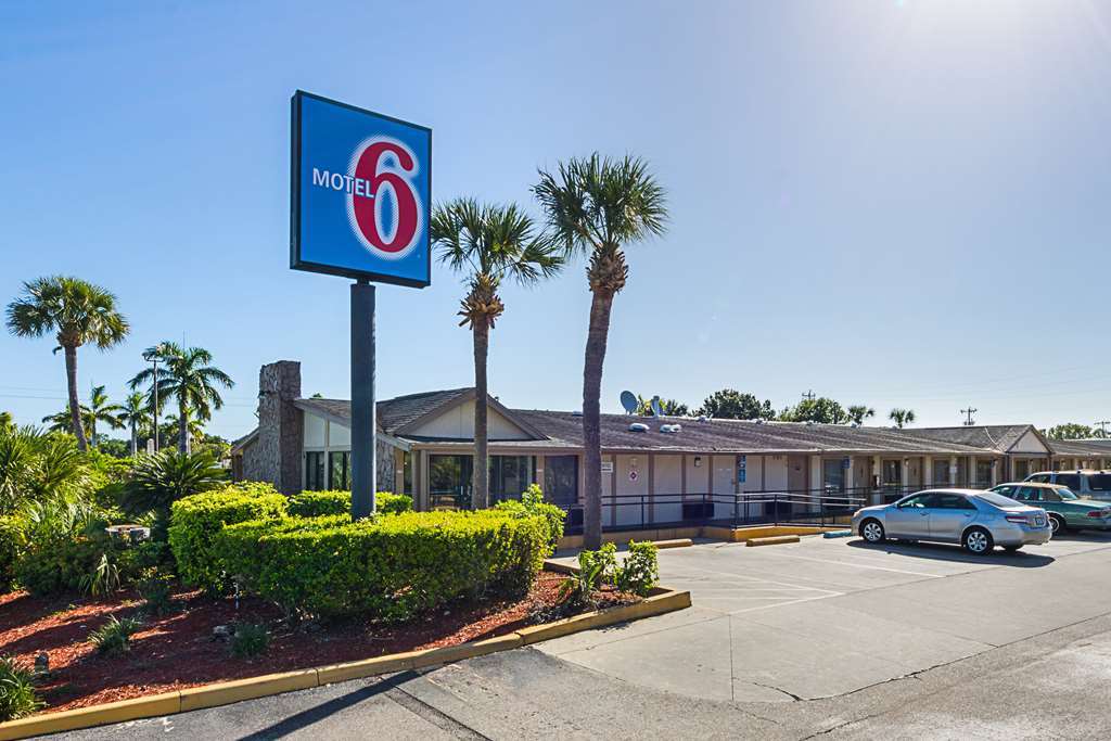 Motel 6-Fort Myers, Fl North Fort Myers Exterior photo